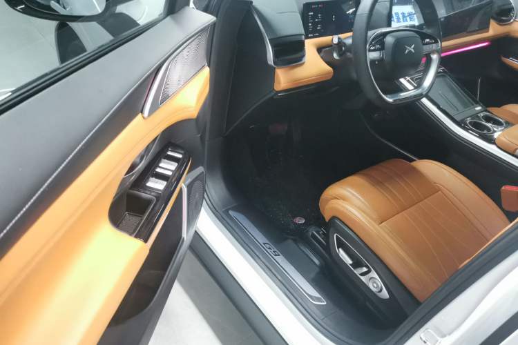 Used XPeng G9 2022 702 Pro Interior 3