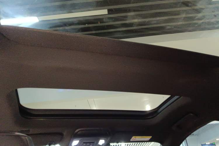 Used Cadillac CT5 2025 28T Track Performance Edition Headliner