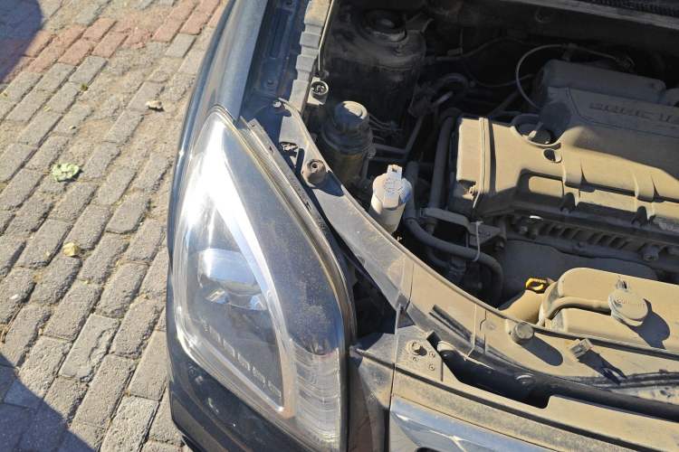 Used Kia Sportage 2013 2.0L Manual Two-Wheel Drive GL Trim