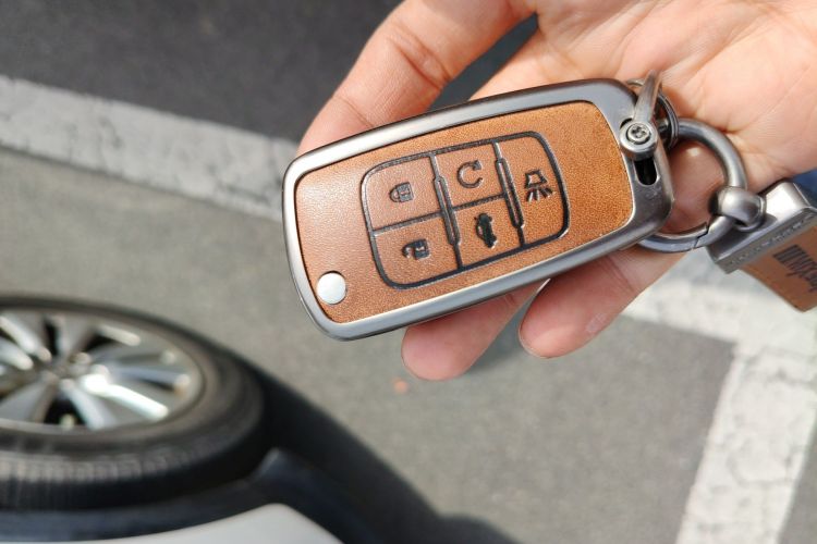 Used Buick LaCrosse 2011 2.4L SIDI Haoya Edition Vehicle Key