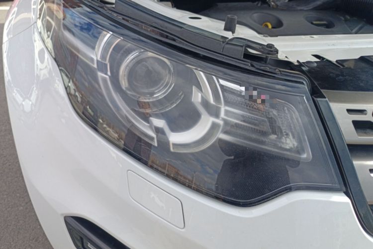 Used Land Rover Discovery Sport 2016 2.0T SE Right Front Headlight