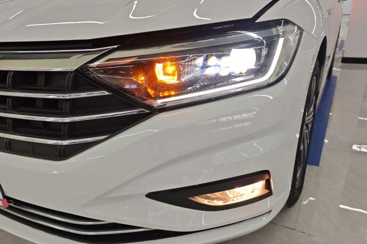 Used Volkswagen Sagitar 2022 280TSI DSG Excellence Edition Left Front Headlight