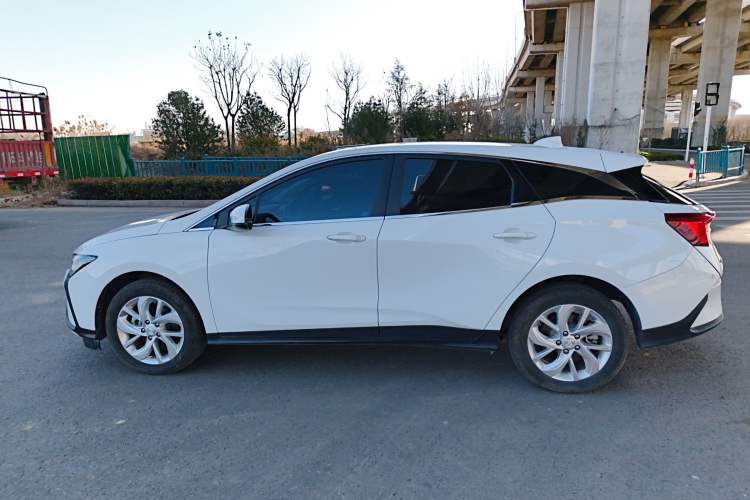 Used Buick Velite 6 2023 430km Range Commuter Version
