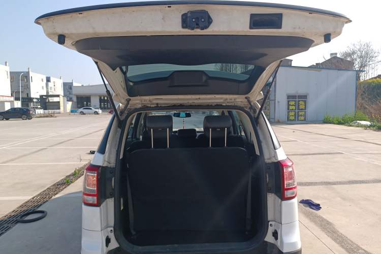 Used HYOSOW S3 2016 1.5L Manual Comfort Version China V Trunk