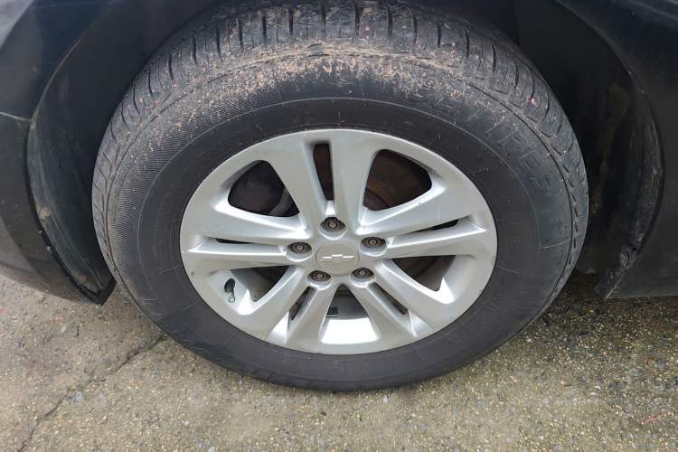 Used Chevrolet Cruze 2015 1.5L Classic SL MT
