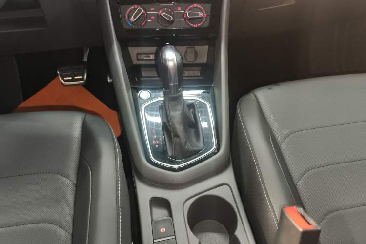 Used Jetta VS7 2020 1.4T Automatic Enjoyment Model