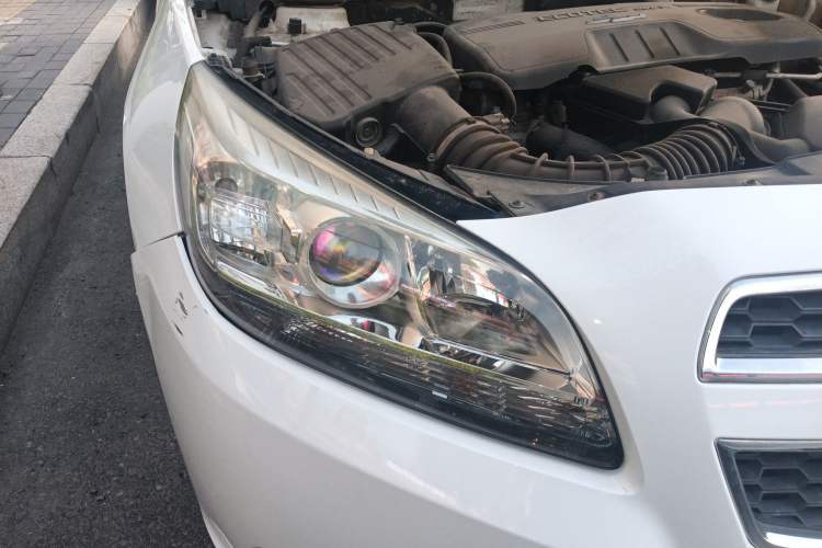 Used Chevrolet Malibu 2013 2.0L Automatic Comfort Edition Right Front Headlight