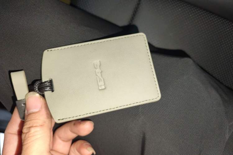 Used iCAR V23 2025 401 Two-Wheel Drive Intelligent Driving Version Vehicle Key