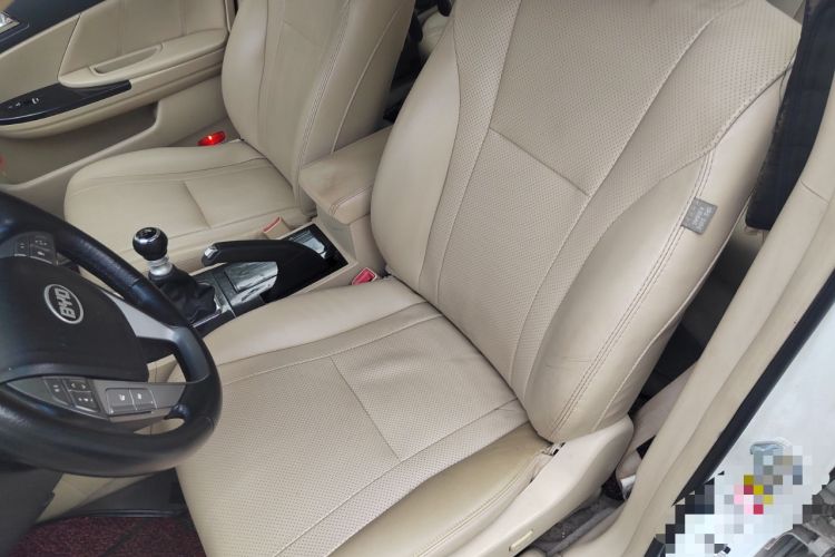 Used BYD G6 2013 1.5TI Manual Luxury Model