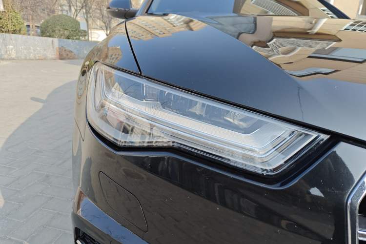 Used Audi A6L 2018 30th Anniversary Edition 35 TFSI Fashion Model
