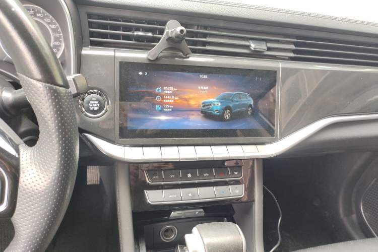 Used Sinotruk VGV U70 2020 1.5T Automatic Smart Enjoyment Elite Edition 5 Seats
