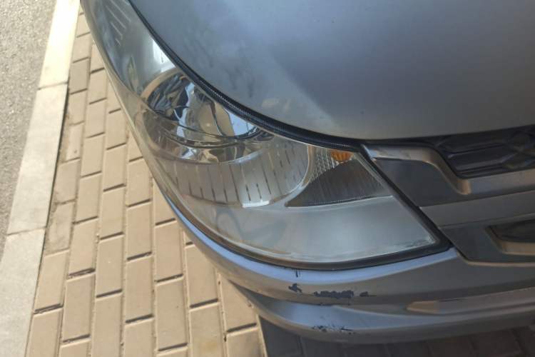 Used Wuling Zhiguang 2015 1.2L S Practical Model LSI Right Front Headlight