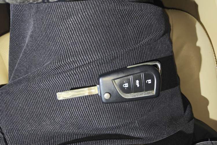 Used Toyota Camry 2015 2.0G Premier Edition