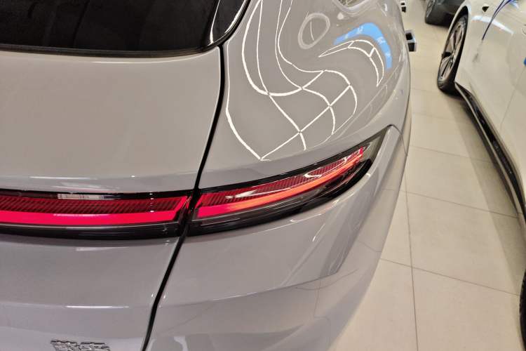 Used Nio ET5T 2025 75 kWh Touring