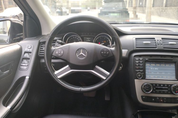 Used Mercedes-Benz R-Class 2011 R 300 L Business Model
