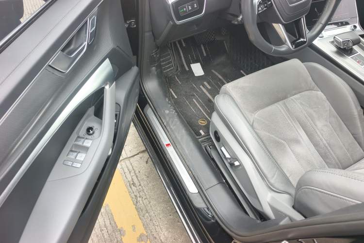 Used Audi A6L 2023 45 TFSI Prestige Dynamic Edition Driver Seat