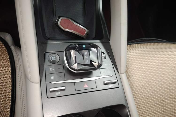 Used BYD Yuan UP 2024 401 km Active Version
