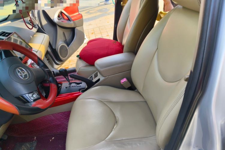 Used Toyota RAV4 2011 2.0L Automatic Classic Edition