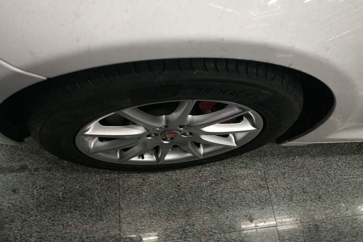 Used Jaguar XJ 2016 XJL 2.0T Two-Wheel-Drive Elegant Business Edition
