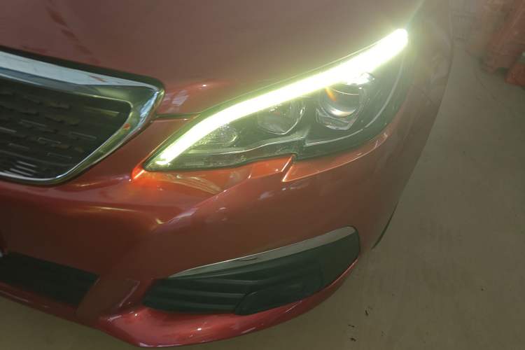 Used Peugeot 308 2019 230THP Automatic Luxury Edition China V Standard Left Front Headlight