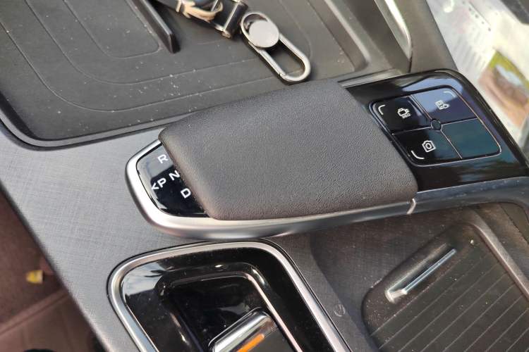 Used Changan UNI-T 2022 1.5T Prestige Version