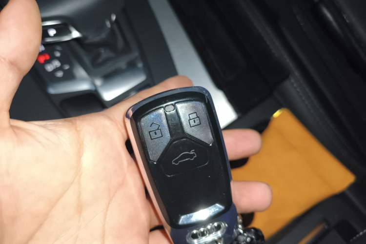 Used Audi Q5L 2020 Updated 40 TFSI Prestige Fashion Edition