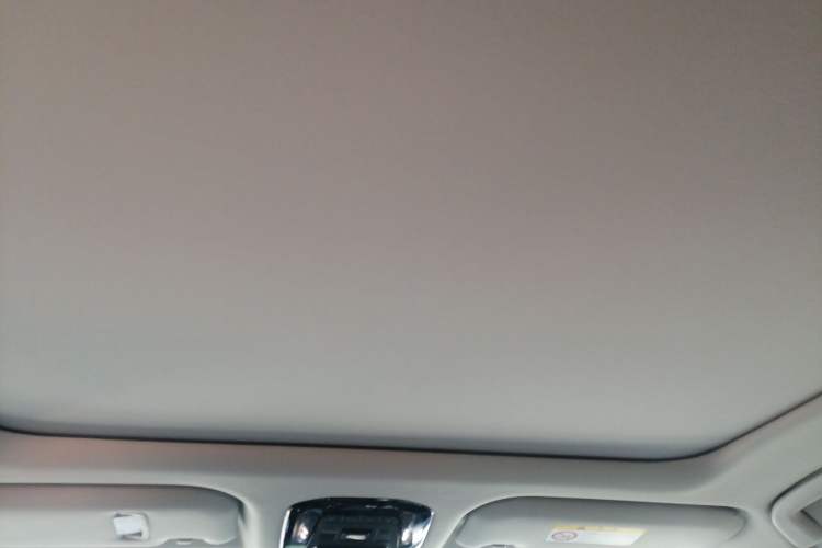 Used Toyota Harrier 2022 2.0L CVT Two-Wheel Drive Deluxe Edition