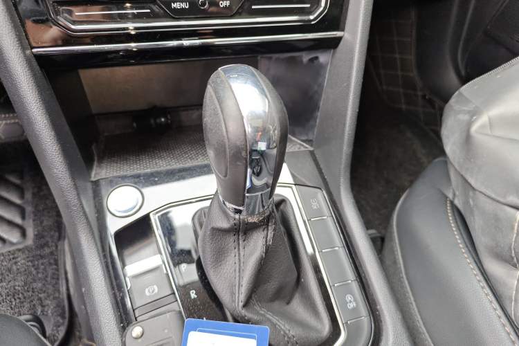 Used Volkswagen Tharu 2021 280TSI Two-Wheel Drive Comfort Edition Gear Lever