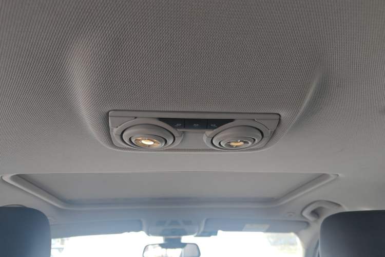 Used BMW 3 Series 2019 320Li Fashion Model
