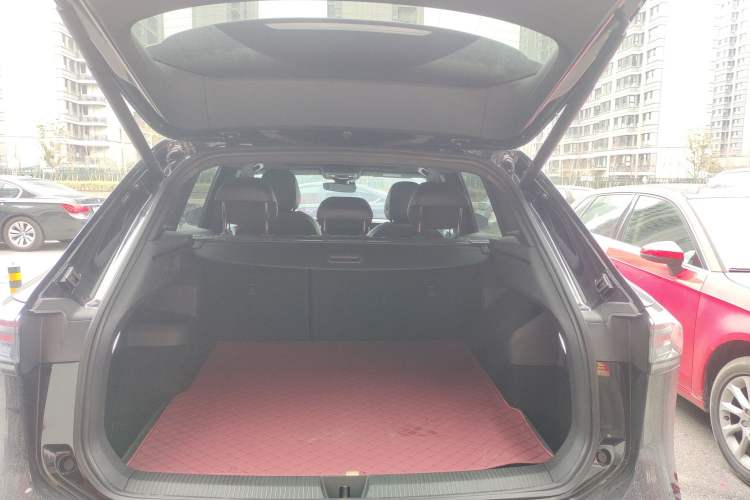 Used Volkswagen Tiguan L 2026 Model, PRO 380TSI Two-Wheel Drive R-Line Smart Leading Edition
