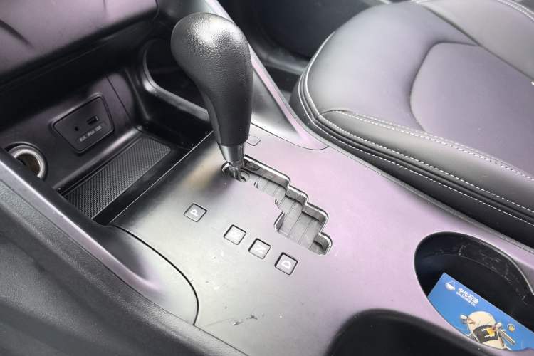 Used Hyundai ix35 2015 2.0L Automatic 2WD Comfort Edition China V Standard