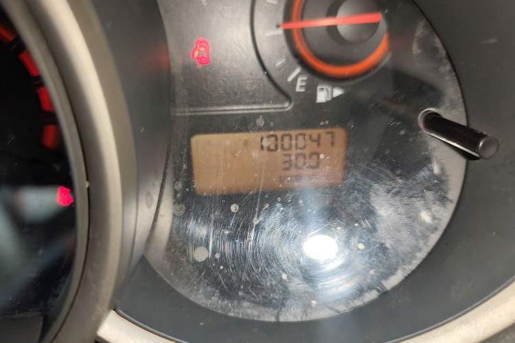 Used Nissan Sylphy 2019 Classic 1.6XE+ Manual SmartConnect Leading Edition Odometer Close Up