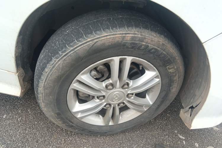 Used SAIC MAXUS G10 2019 PLUS 2.0T Automatic Elite Edition China VI Standard
