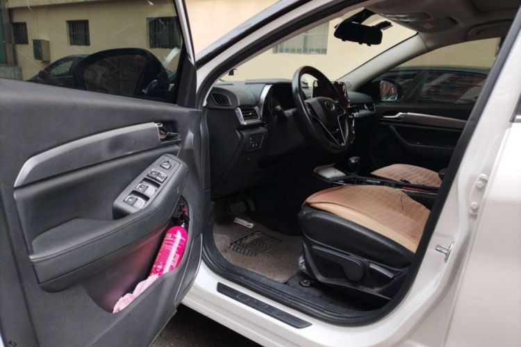 Used Soueast DX5 2019 1.5T CVT Luxury Version