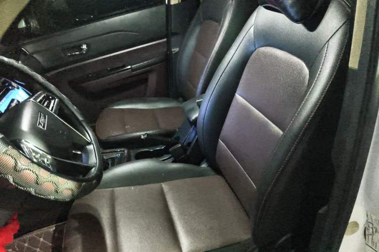 Used Lifan Auto Myway 2016 1.5L Manual Elite Version Left Front Seat