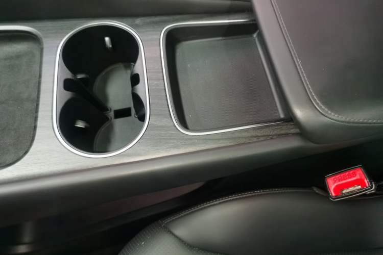 Used Roewe D7 2023 DMH 125km Superior Edition