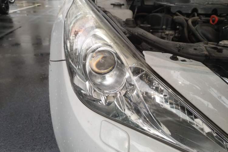 Used Hyundai Sonata 2014 2.4L Automatic Luxury Version China IV Standard