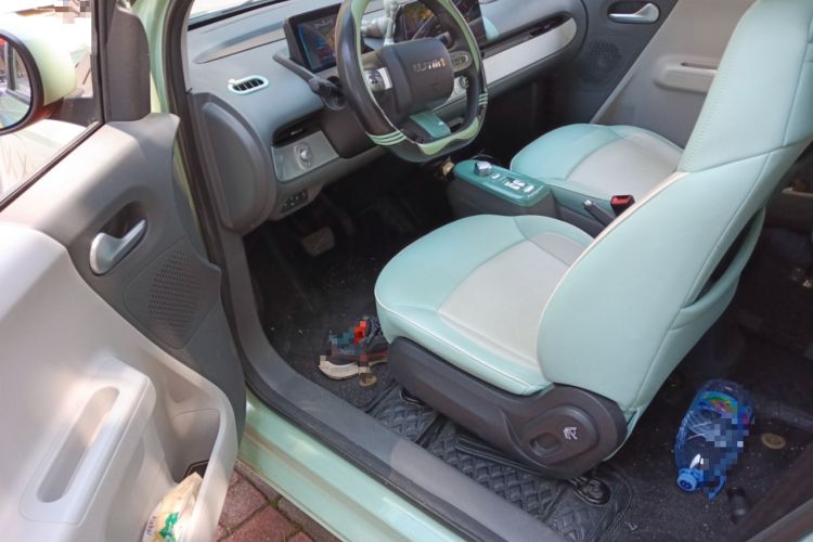 Used CHANGAN NEVO Lumin 2022 155 km – Refreshingly Sweet Edition Driver Seat