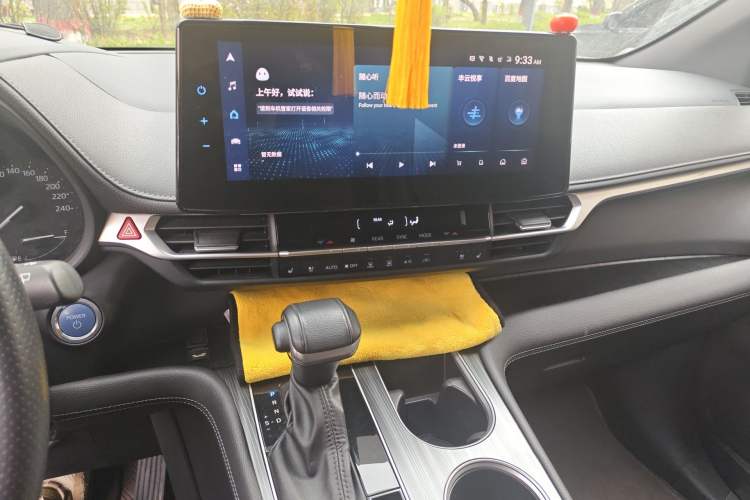 Used Toyota SIENNA 2021 2.5L Hybrid Premium Edition Audio And AC Panel