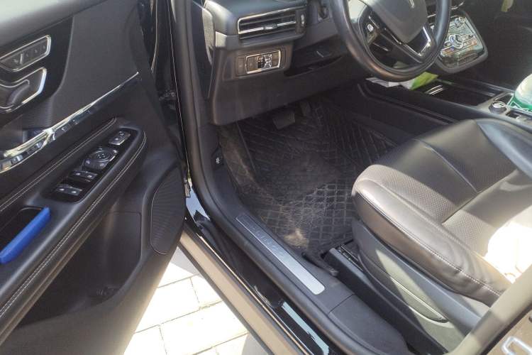 Used Lincoln Corsair 2022 2.0T Two-Wheel Drive Deluxe Edition Driver Seat