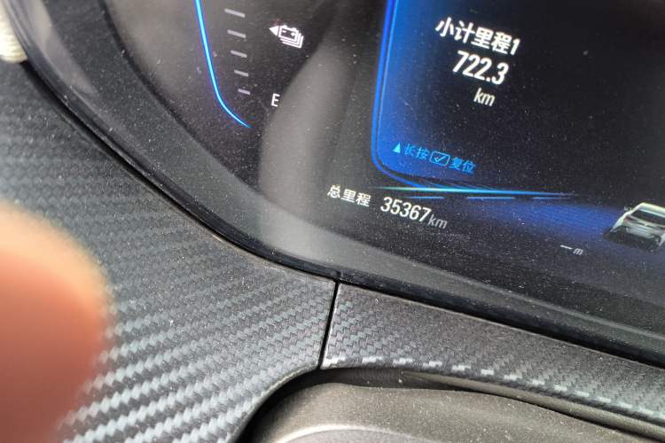 Used Buick Velite 6 2022 Plug-in Hybrid Connected Smart Model Odometer Close Up