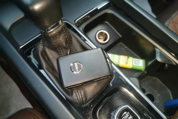 Used Volvo XC60 2020 T5 4x4 Zhiyi Luxury Edition