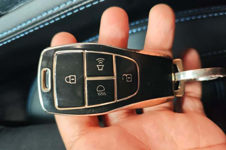 Used BAIC Off-Road BJ40 2021 2.0D Automatic Four-Wheel Drive Blade Hero Edition Adventurer Type Vehicle Key