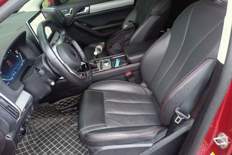 Used BYD Tang New Energy 2018 DM 2.0T All-Wheel Drive Smart Connectivity Luxury Model 7 Seats China V Emission Standard
