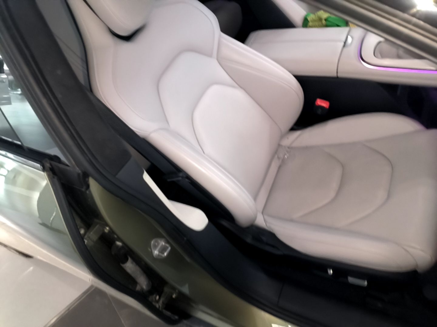 Xiaomi Auto SU7 2024 Four-Wheel Drive Ultra-Long Range Advanced Intelligent Driving Max Edition — снимка 19