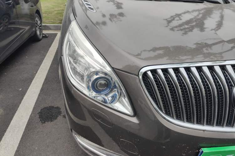 Used Buick GL8 2014 3.0L GT Luxury Business Haoya Edition
