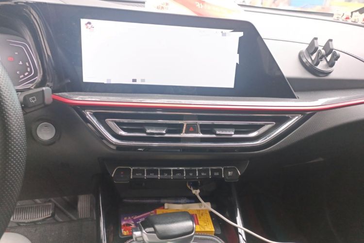 Used CHANGAN OSHAN X5 2021 1.6L CVT Luxury Model
