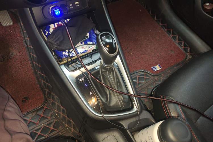 Used Hyundai Celesta 2018 1.6L Automatic GL Enjoyment Version China V Standard Gear Lever