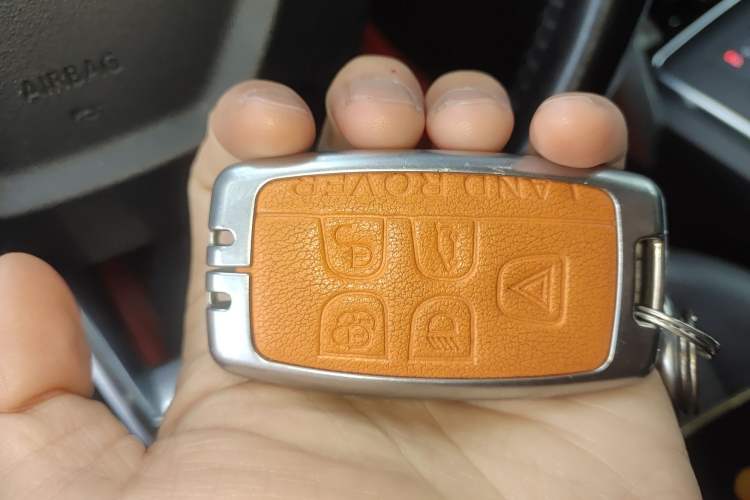 Used Land Rover Discovery Sport 2018 240 PS HSE Version
