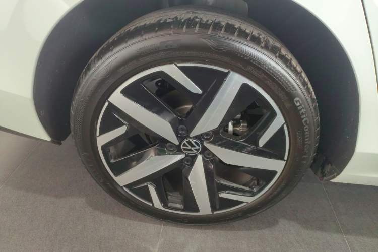 Used Volkswagen Lamando 2024 Lavida L 280TSI DSG Cool & Spicy Edition
